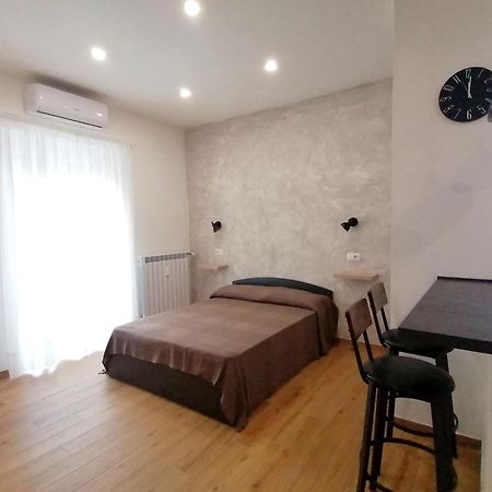 דירות לידו די אוסטיה Urban Loft מראה חיצוני תמונה